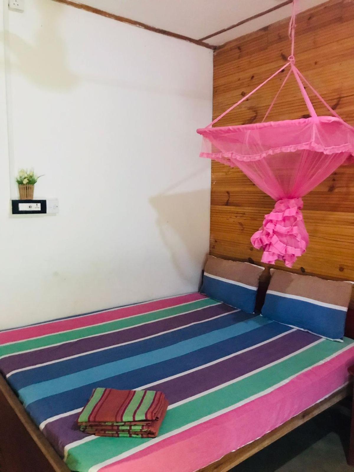 Walkers Hostel Тринкомали Экстерьер фото